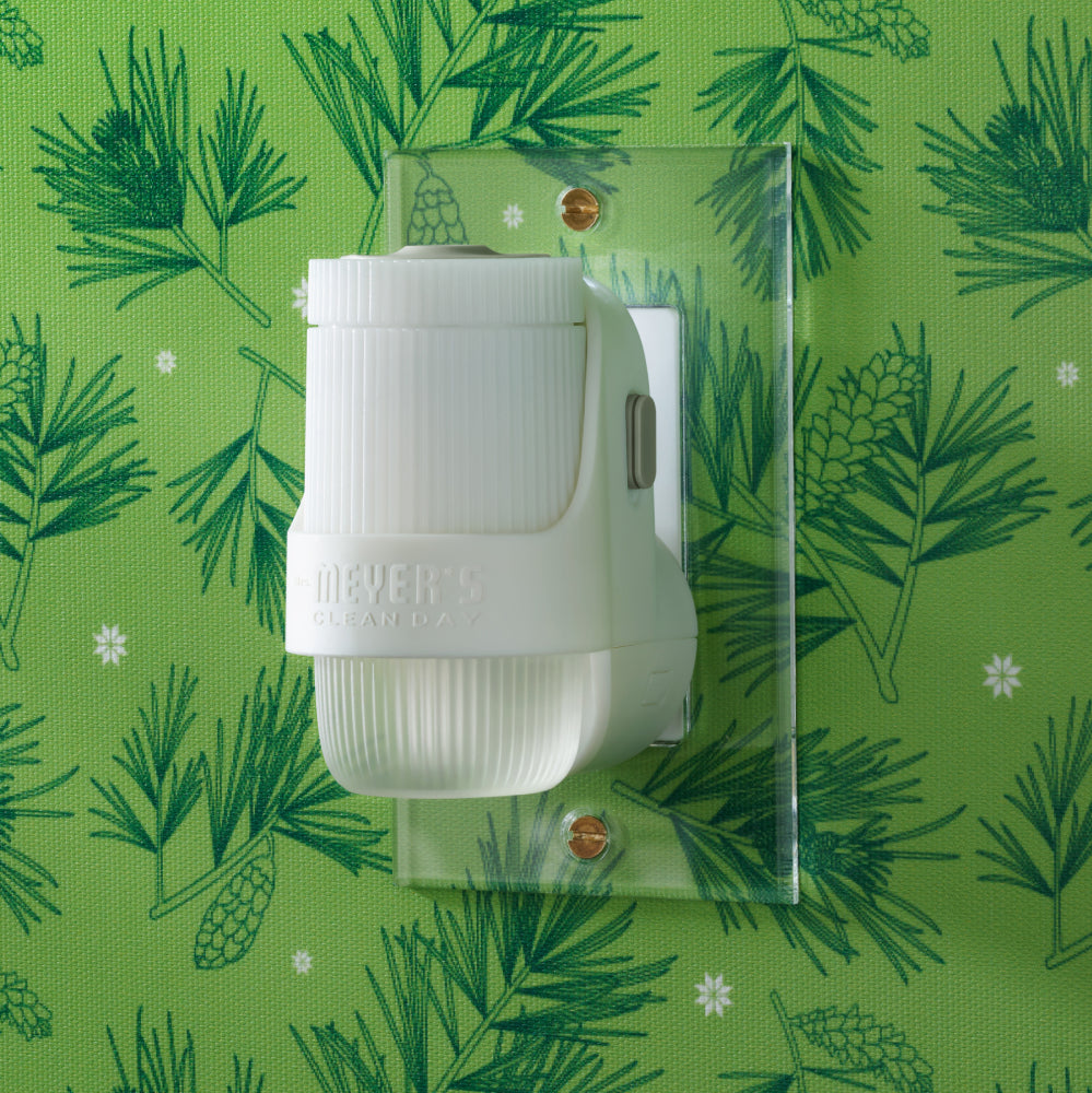 Iowa Pine Plug In Scented Oil Refill 2 - Pack - with Garden-Inspired Scent