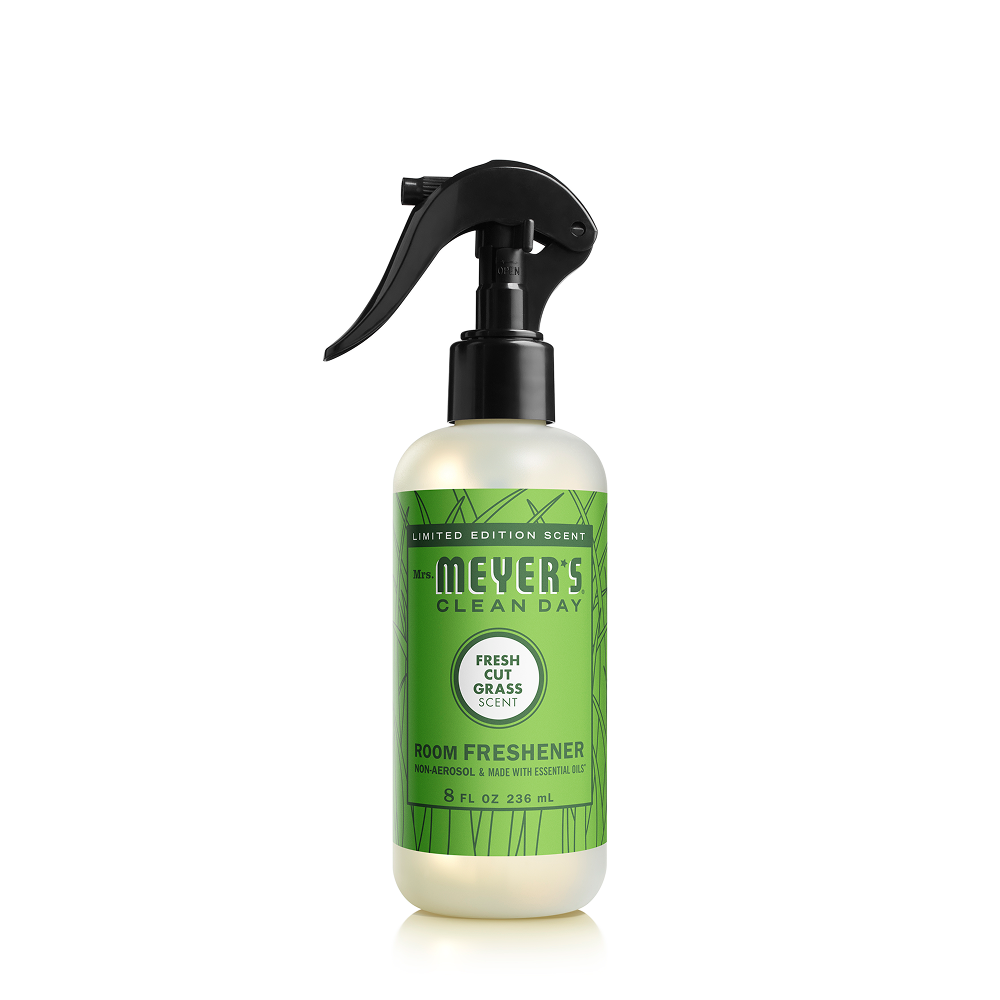 Fresh Cut Grass Room Freshener - with Garden-Inspired Scent
